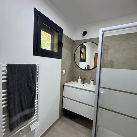 A La Ferme Proche Apartment *